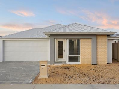 61 Mandalay Bend, Secret Harbour WA 6173