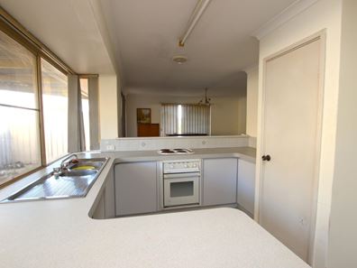 12B Pisconeri Heights, Waroona WA 6215