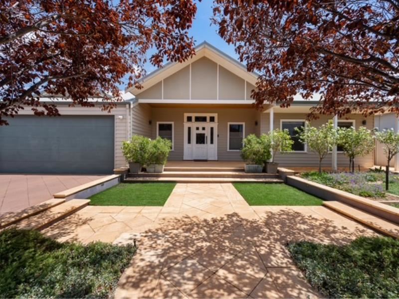78 Lewis Street, Lamington