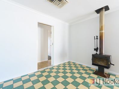 72 Lewis Jones Cross, Stratton WA 6056
