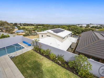 31 Endeavour Circle, Wannanup WA 6210
