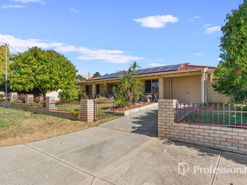 39 Christowe Drive, Swan View