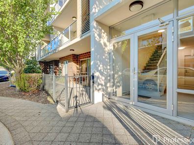 104/9 Central Terrace, Beckenham WA 6107