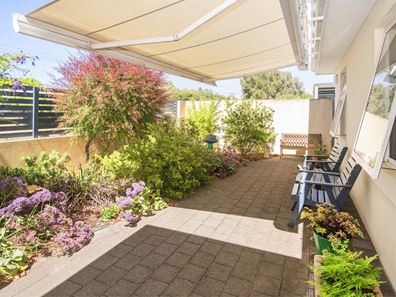 1/51 Fairbairn Road, Busselton WA 6280