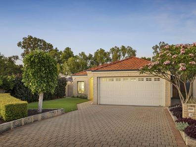 4 Bindoon Close, Gwelup WA 6018
