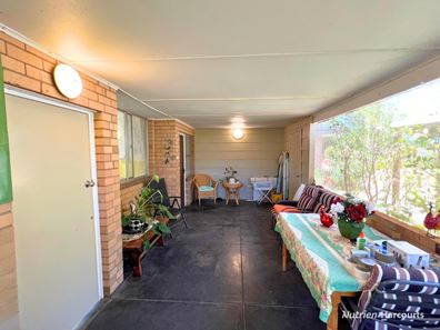 98 & 100 Altair Street, Southern Cross WA 6426
