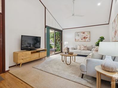 19 Parke Road, Gooseberry Hill WA 6076