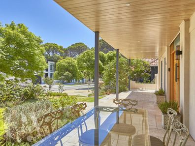 6A Phipps Street, Bicton WA 6157