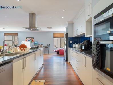 15 Tulip Grove, Eaton WA 6232