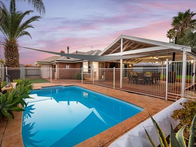 118 Graeme Street, Hannans WA 6430
