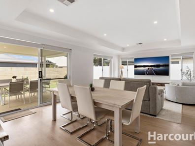 11 Honeydew Trail, Wannanup WA 6210