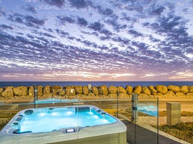 102B Alexandria View, Mindarie WA 6030
