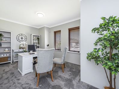 3 Lowlands Crescent, Secret Harbour WA 6173