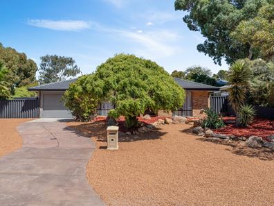 1 Bayou Court, Heathridge WA 6027