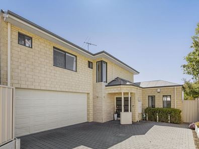 8A Burroughs Road, Karrinyup WA 6018
