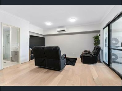 Unit 11/21 Homewood Street, Cloverdale WA 6105
