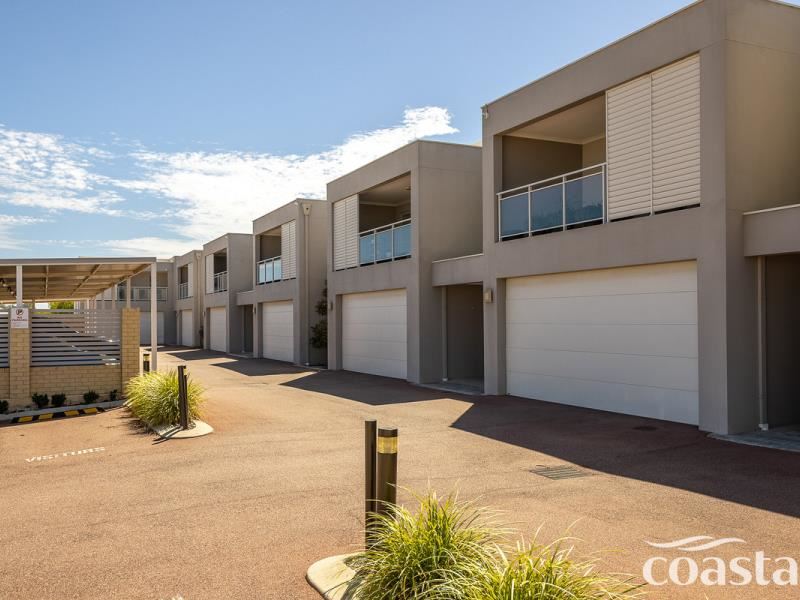 4/2 McDougal Way, Baldivis WA 6171