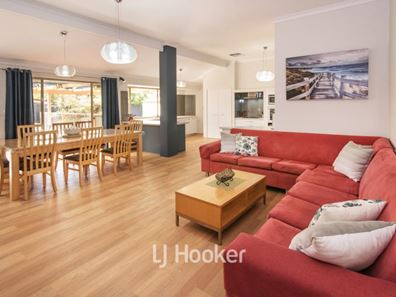 73 Naturaliste Tce, Dunsborough WA 6281