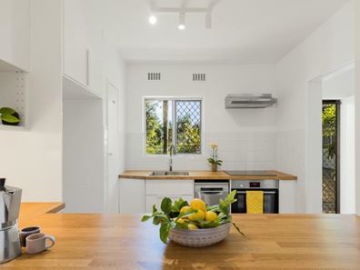 4/94 Lefroy Road, Beaconsfield WA 6162