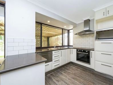 117 Brazier Road, Yanchep WA 6035
