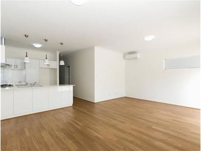 30 Cuddlepie Turn, Banksia Grove WA 6031