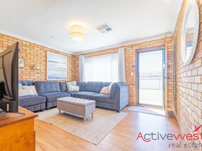 13 Hemsley Place, Bluff Point WA 6530