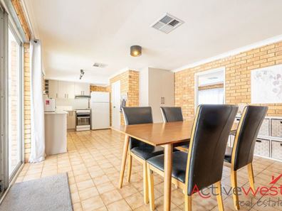 13 Hemsley Place, Bluff Point WA 6530