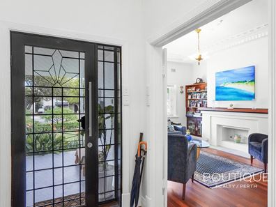 3 Ryrie Avenue, Como WA 6152