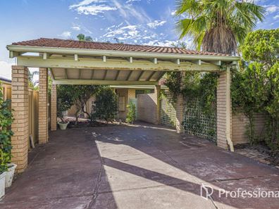 17 Lorikeet Heights, Ballajura WA 6066