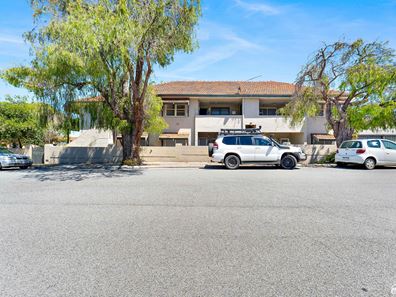 12/1196 Albany Highway, Bentley WA 6102