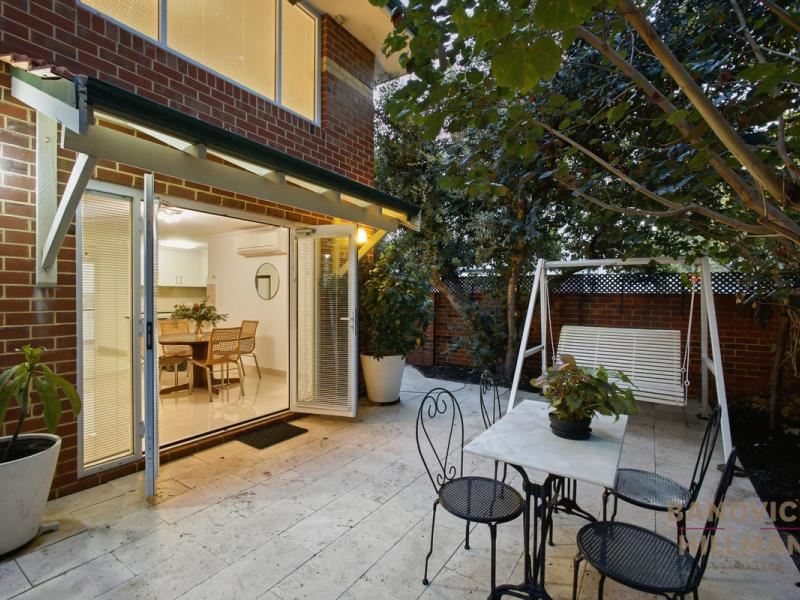 4/15 Kintail Road, Applecross