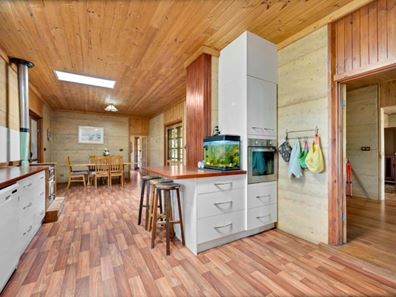124 Hamersley Road, Walkaway WA 6528