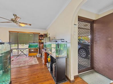 10 Anaconda Drive, Gosnells WA 6110