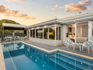 37 Canterbury Circle, Currambine WA 6028
