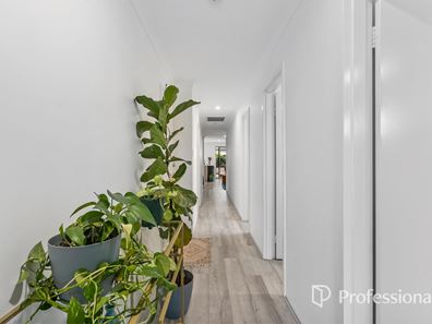 73 Marsland Road, Midvale WA 6056