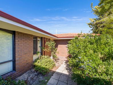 48 Pinetree Gully Road, Willetton WA 6155