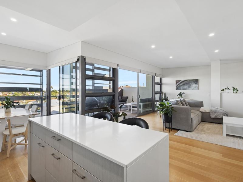 26/405 Oxford Street, Mount Hawthorn WA 6016