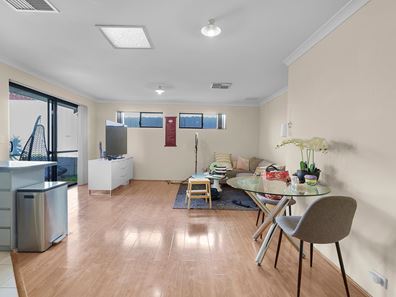 2/94 Beatty Ave, East Victoria Park WA 6101