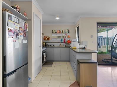 2/94 Beatty Ave, East Victoria Park WA 6101