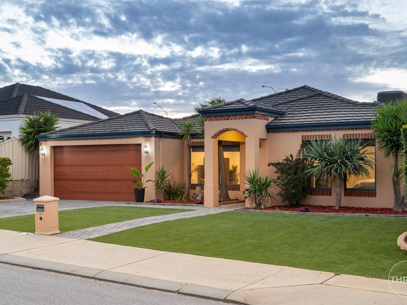 12 The Lakes Boulevard, Jandakot WA 6164