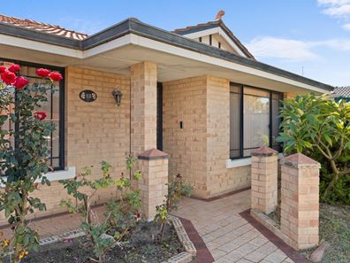 13 Summer Hill Place, Warnbro WA 6169