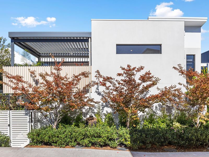 1/13 Bold Court, Leederville WA 6007