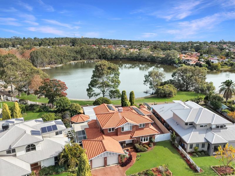 35 Southpointe Crescent, Ballajura