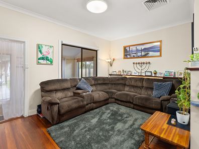 1/27 Wilson Street, Carey Park WA 6230