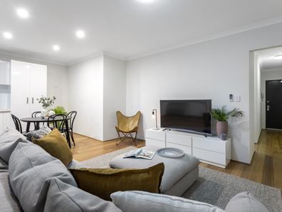 5/61 Kennerly Street, Cloverdale WA 6105
