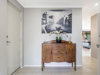 26 Chinchilla Parkway, Port Kennedy WA 6172