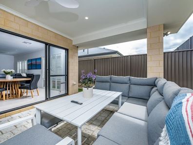 10 Auburn Street, Clarkson WA 6030