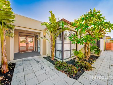 58 Macquarie Boulevard, Hammond Park WA 6164