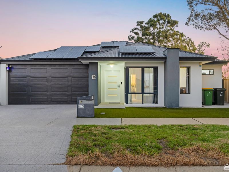 12 Kimball Street, Haynes