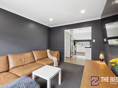 7 Marl Way, Piara Waters WA 6112